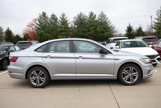 2021 Volkswagen Jetta R-Line 4