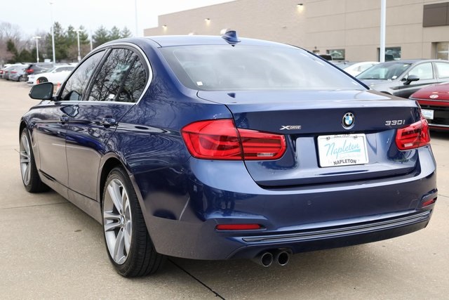 2017 BMW 3 Series 330i xDrive 7