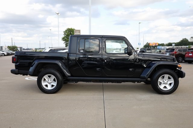 2021 Jeep Gladiator Sport 4