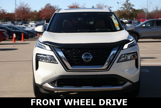 2021 Nissan Rogue Platinum 3