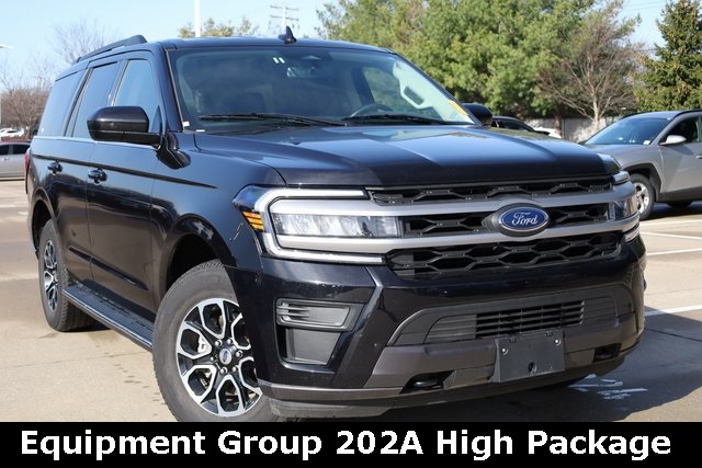 2023 Ford Expedition XLT 2