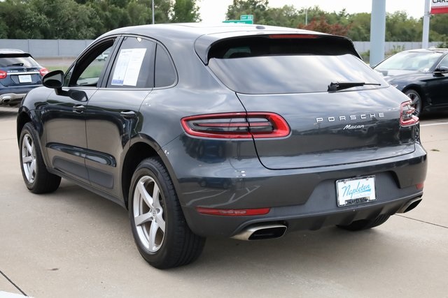 2017 Porsche Macan Base 5