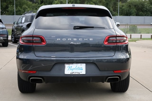 2017 Porsche Macan Base 6