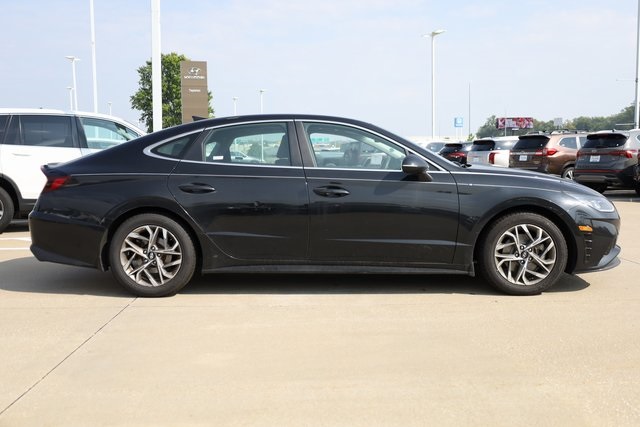 2021 Hyundai Sonata SEL 4