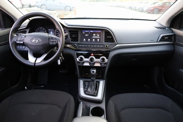 2019 Hyundai Elantra SEL 9