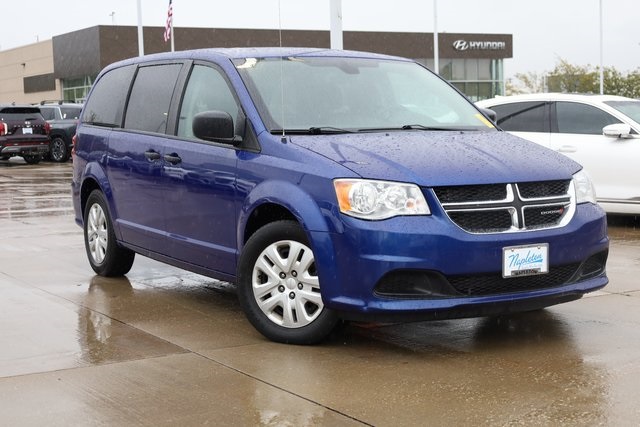 2019 Dodge Grand Caravan SE 2