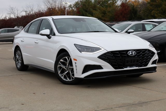 2023 Hyundai Sonata SEL 2