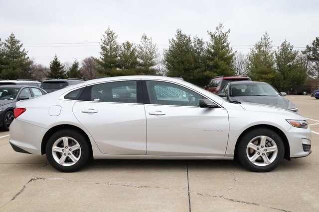 2020 Chevrolet Malibu LS 4