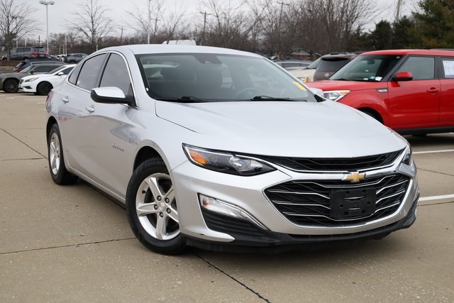 2021 Chevrolet Malibu LS 2