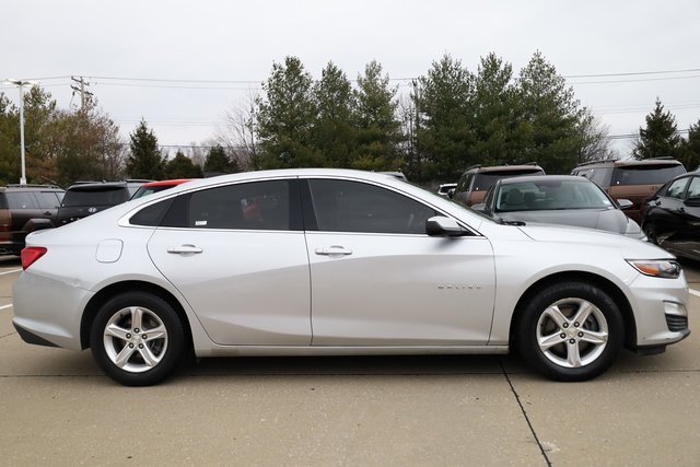 2021 Chevrolet Malibu LS 4