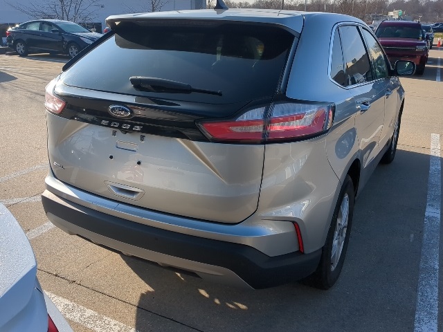 2021 Ford Edge SEL 6