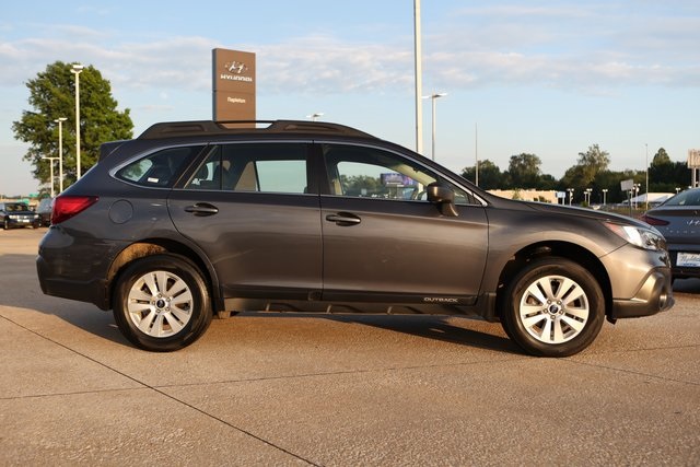 2019 Subaru Outback 2.5i 4