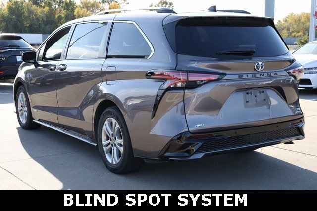 2021 Toyota Sienna XSE 5