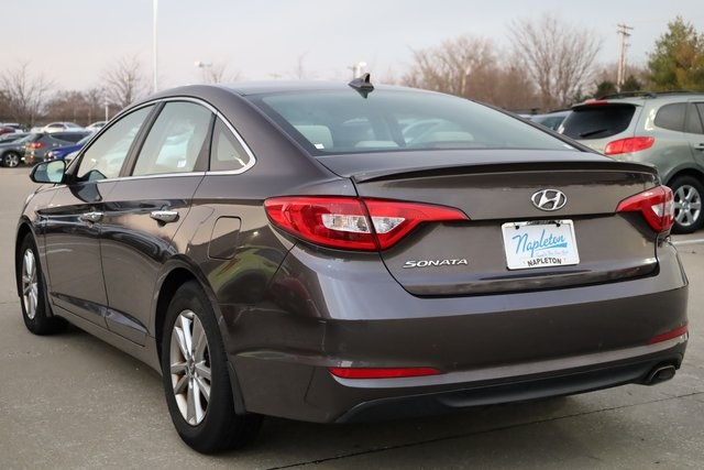 2016 Hyundai Sonata Base 5