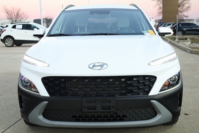 2023 Hyundai Kona SEL 3