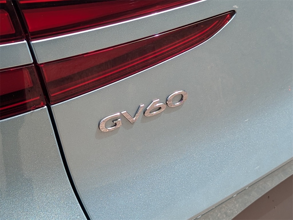 2024 Genesis GV60 Standard 6