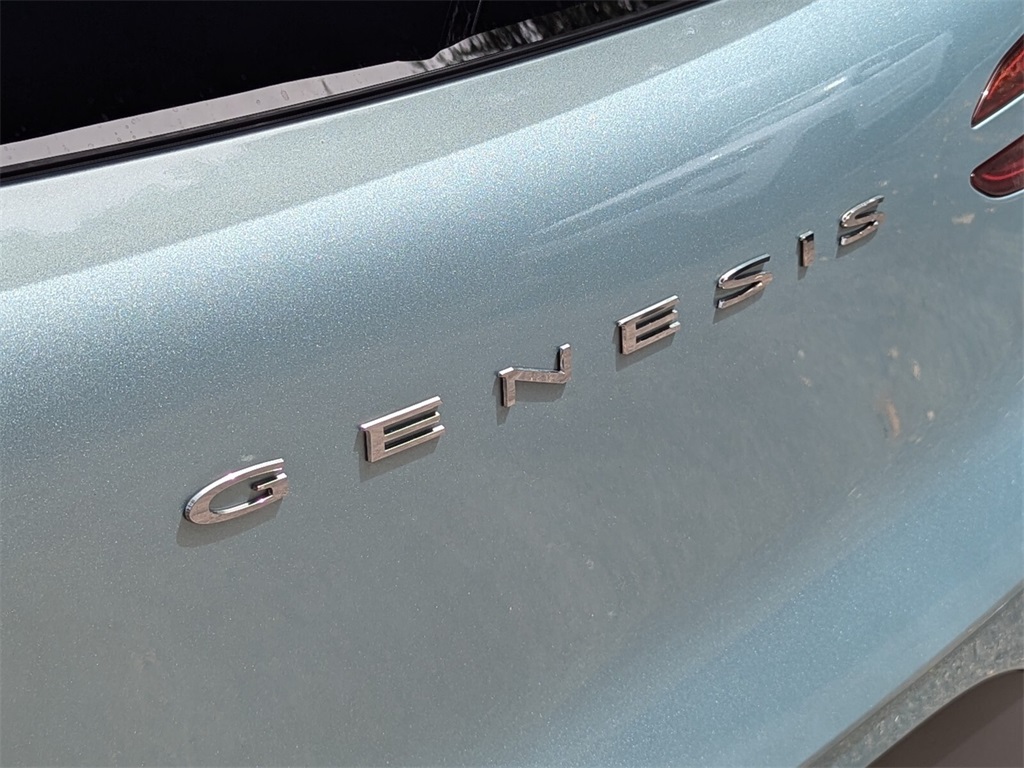 2024 Genesis GV60 Standard 7