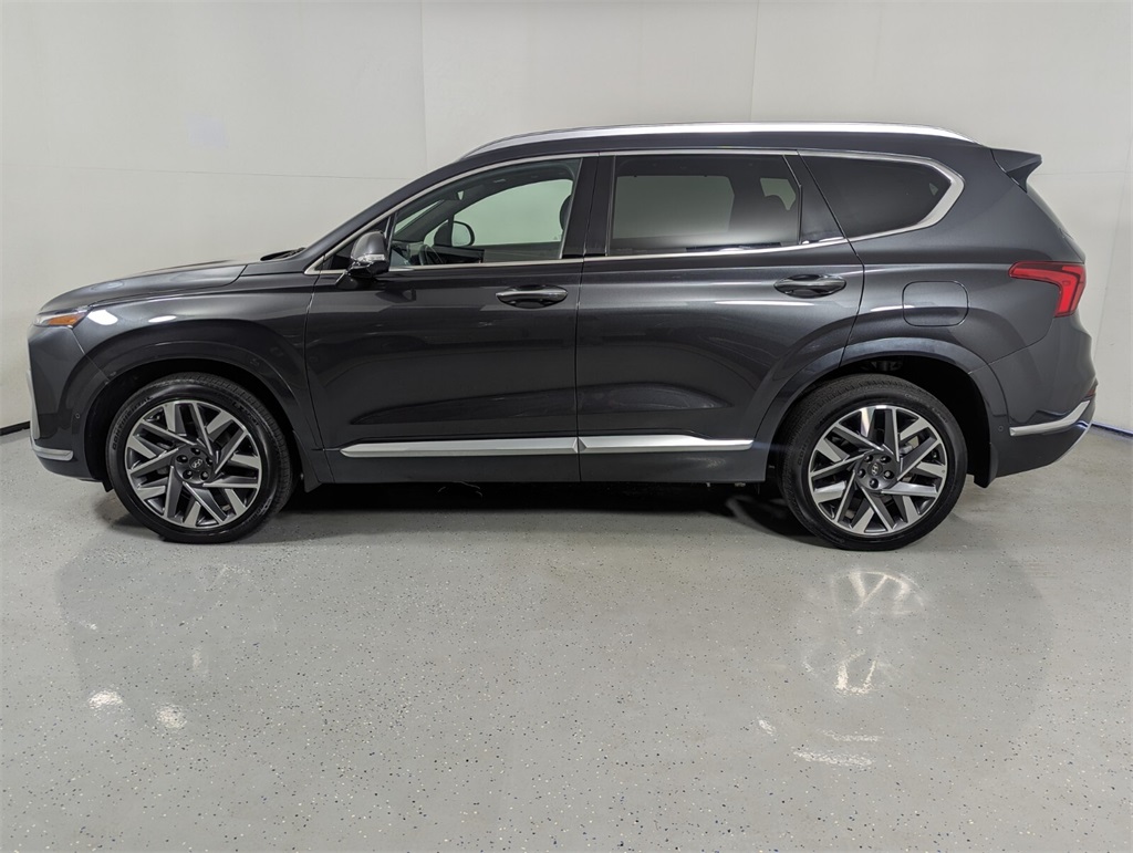 2022 Hyundai Santa Fe Calligraphy 4