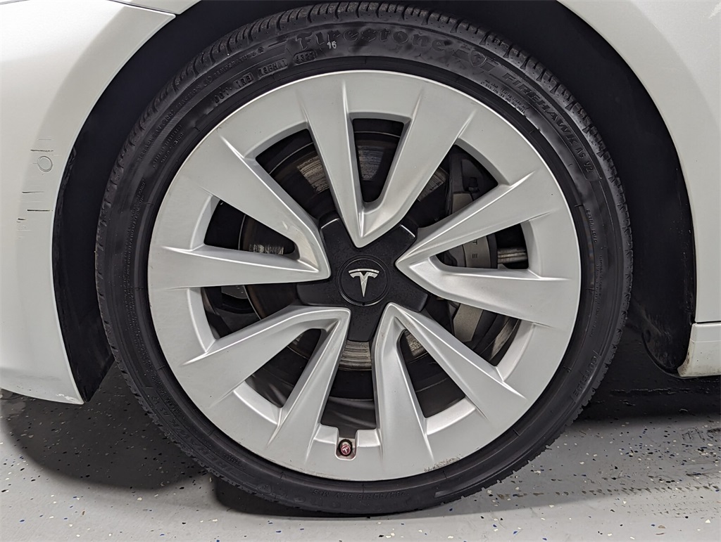 2021 Tesla Model 3 Standard Range Plus 9