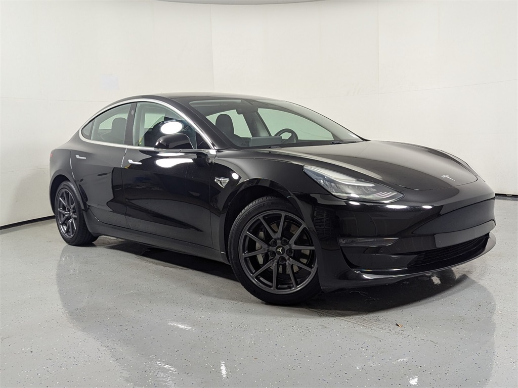 2018 Tesla Model 3  1