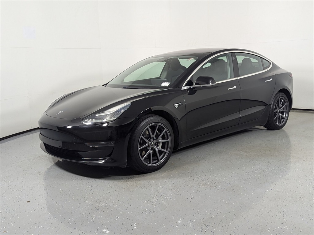 2018 Tesla Model 3  3