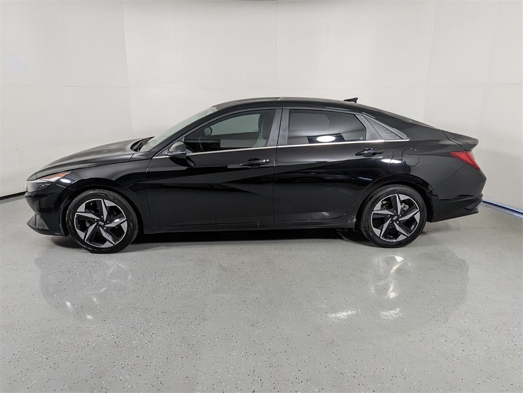 2021 Hyundai Elantra Limited 4