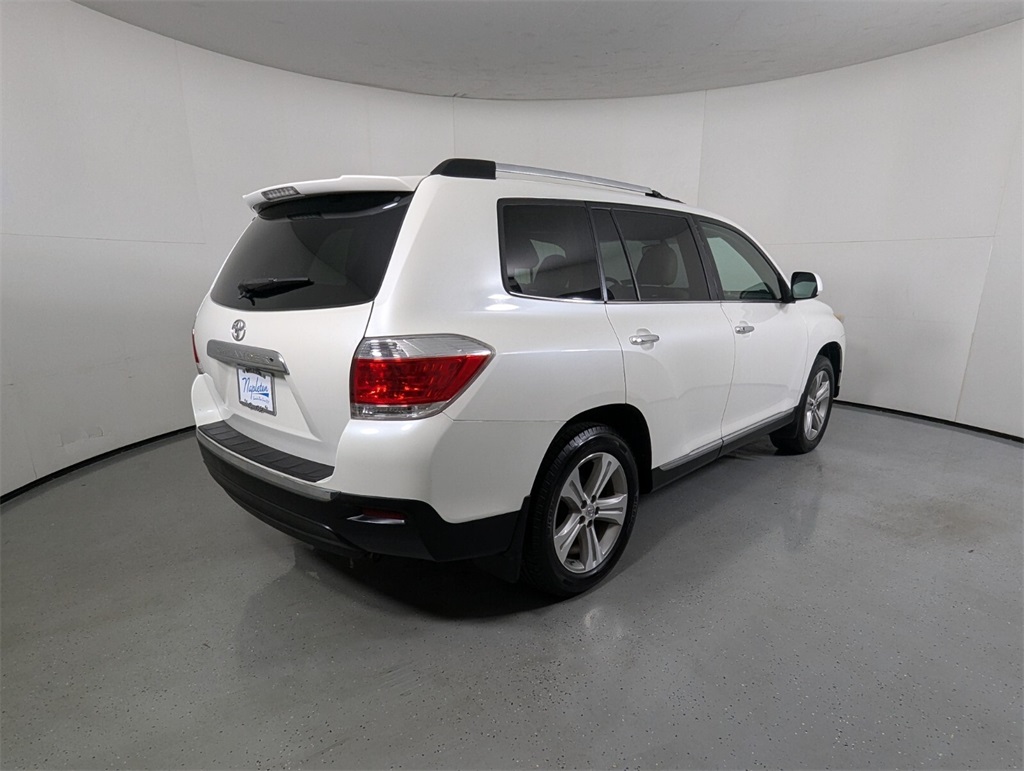 2013 Toyota Highlander Limited 6