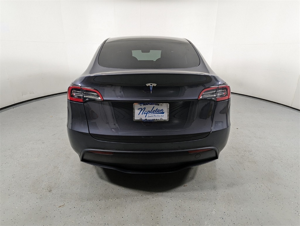 2021 Tesla Model Y Standard Range 7