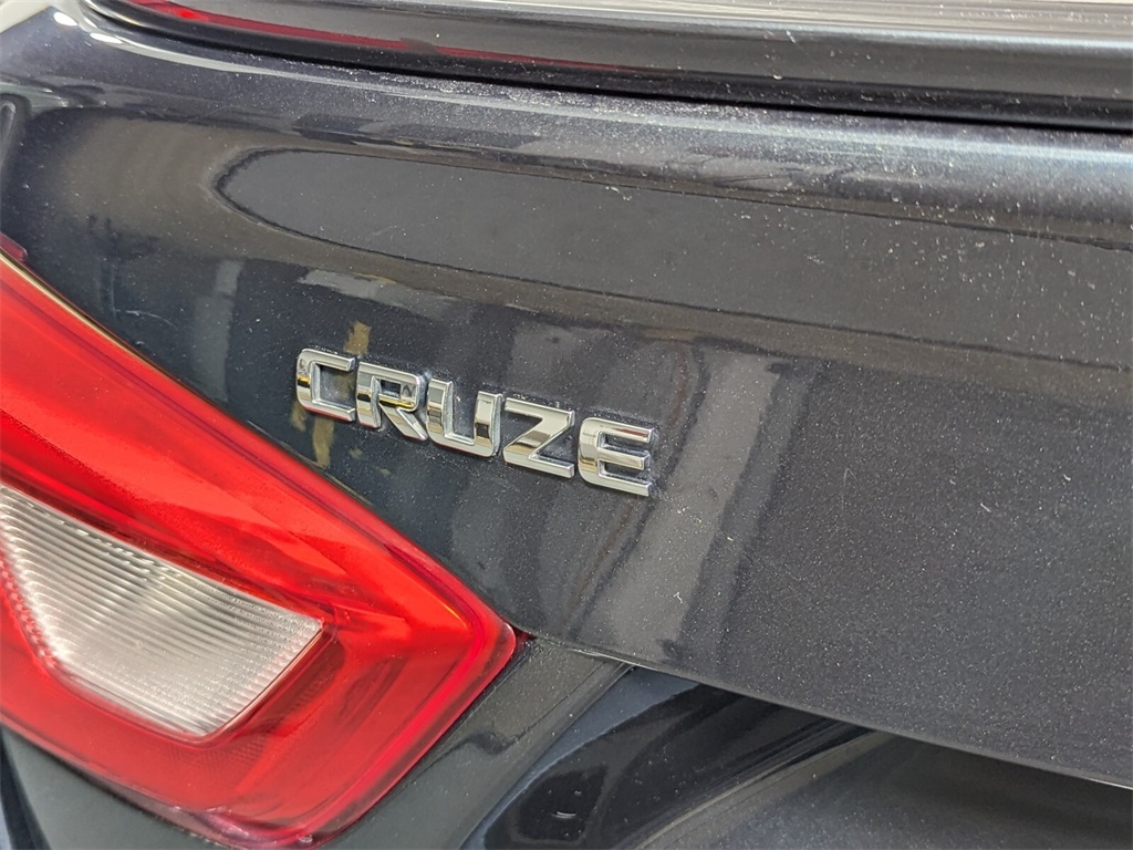 2017 Chevrolet Cruze LT 4