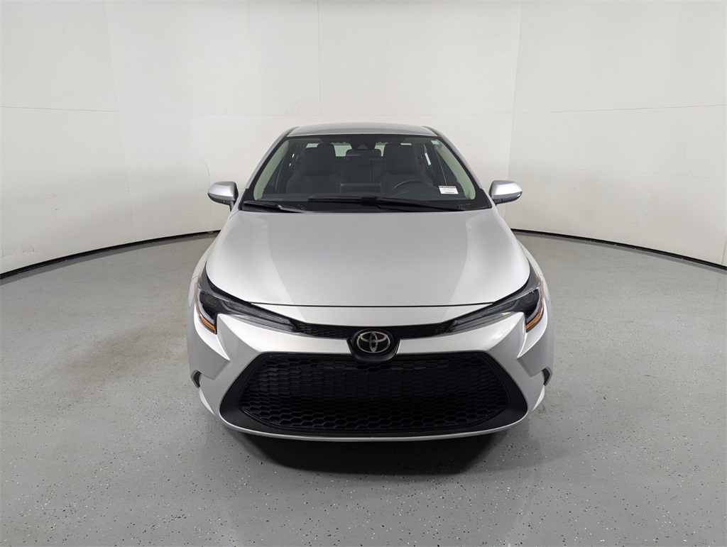 2021 Toyota Corolla LE 2