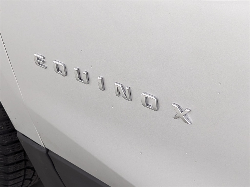 2022 Chevrolet Equinox LT 23
