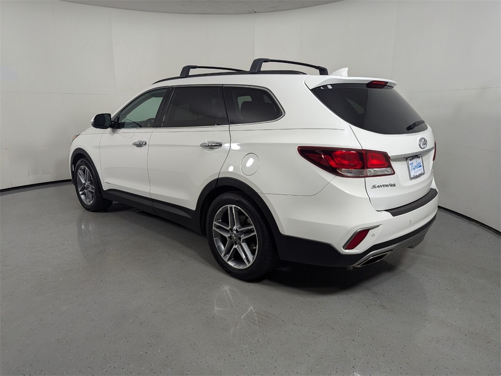 2017 Hyundai Santa Fe SE Ultimate 5