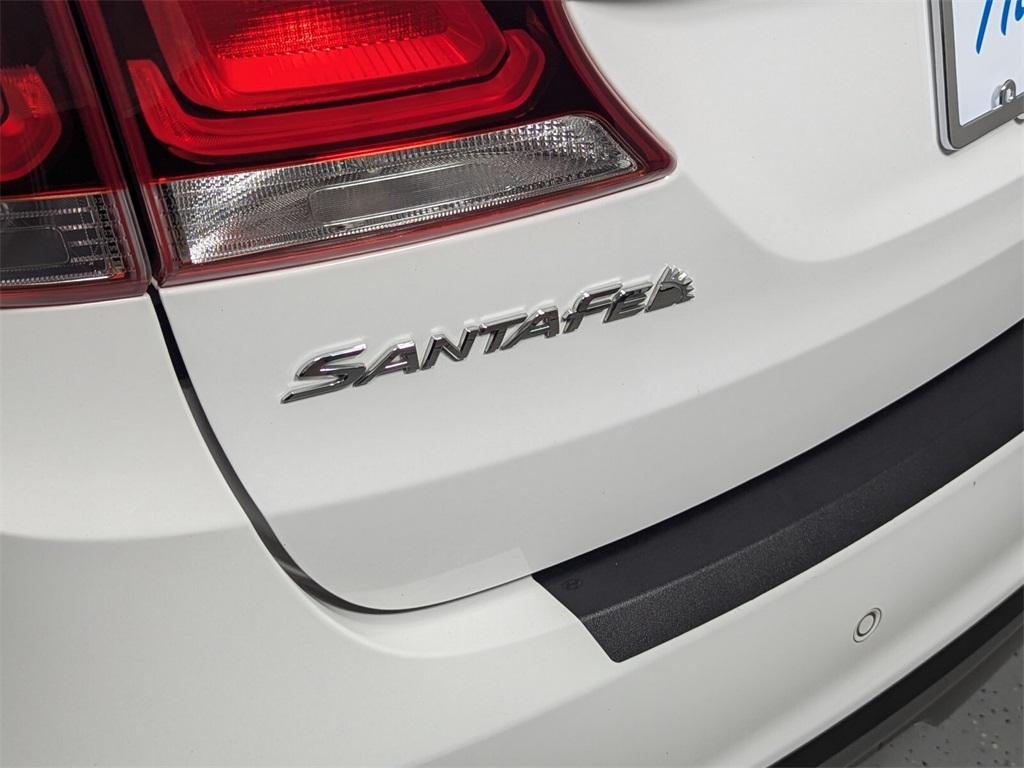 2017 Hyundai Santa Fe SE Ultimate 6