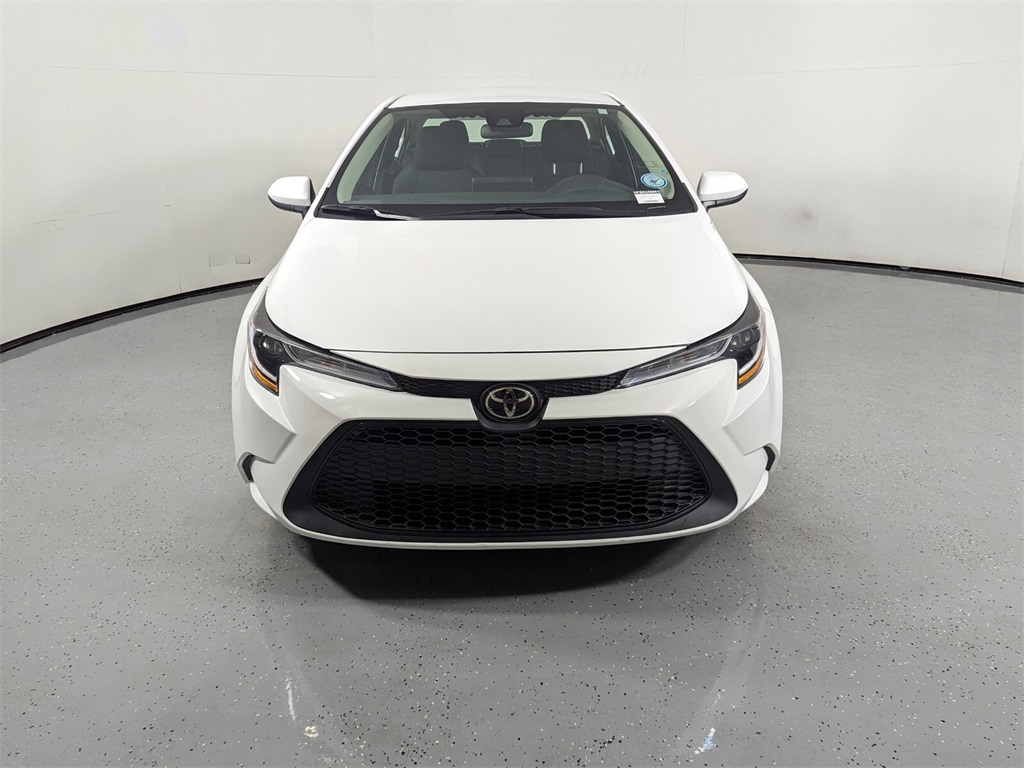 2022 Toyota Corolla LE 2