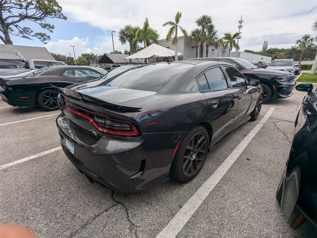 2019 Dodge Charger R/T Scat Pack 17