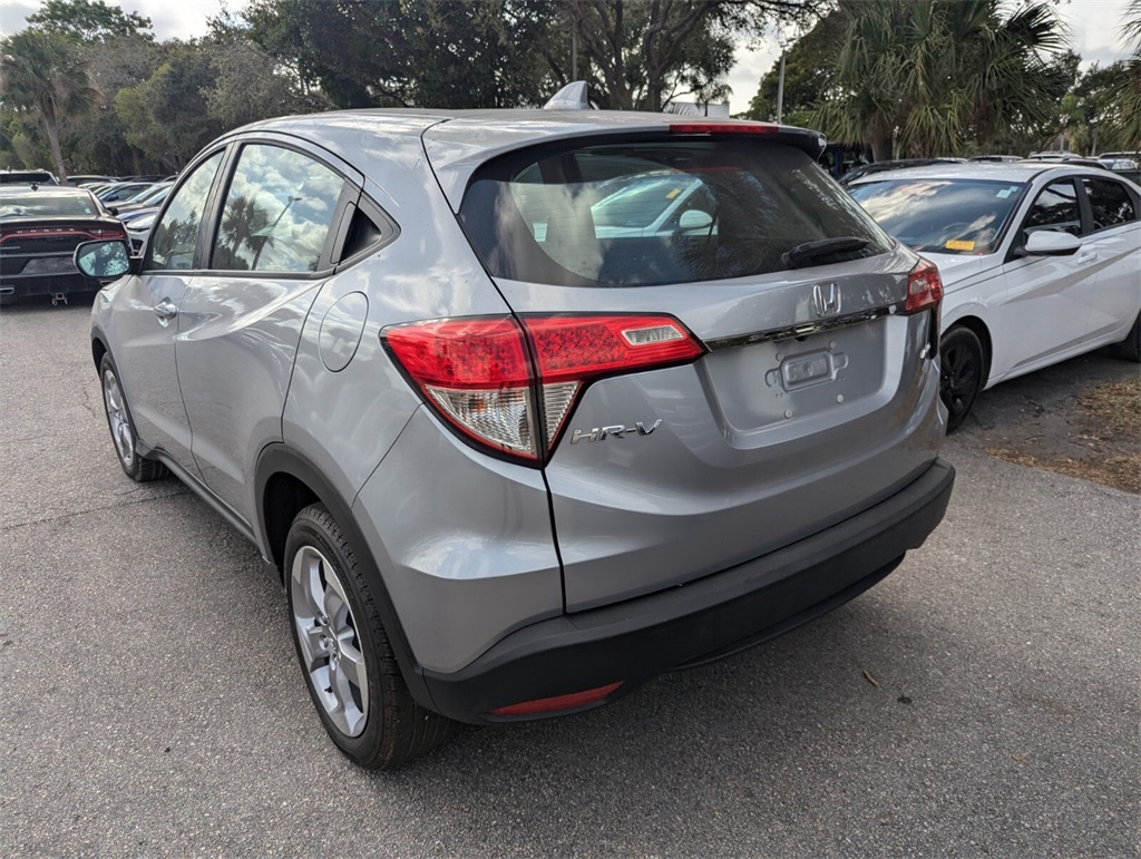 2021 Honda HR-V LX 17