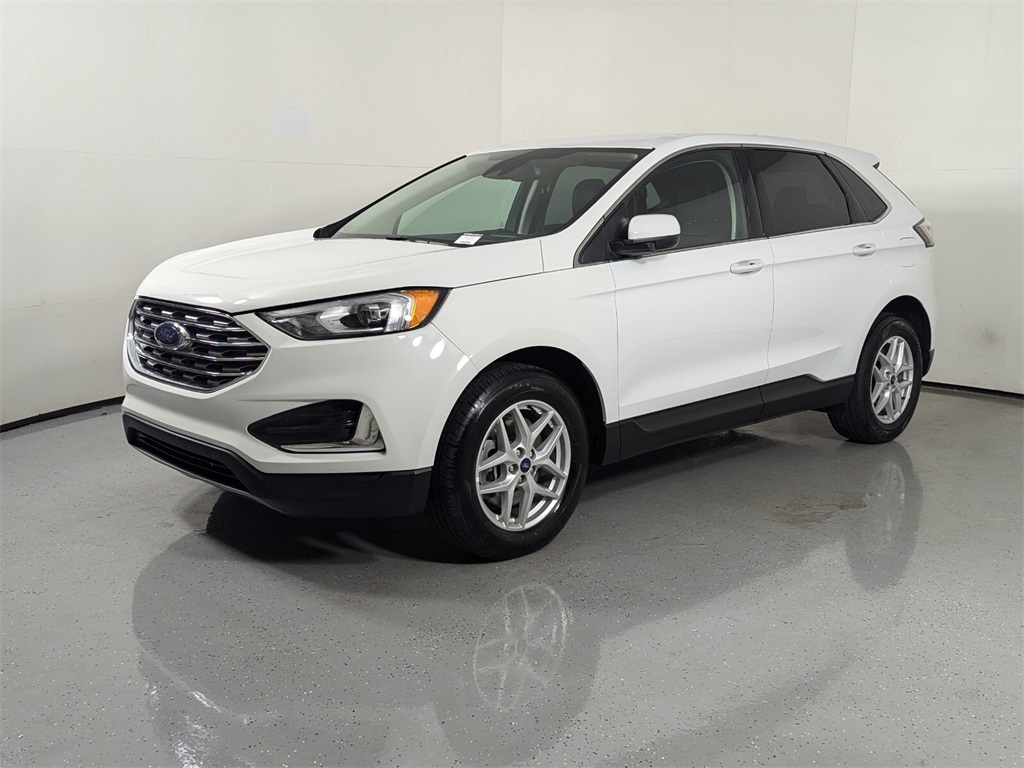 2022 Ford Edge SEL 3