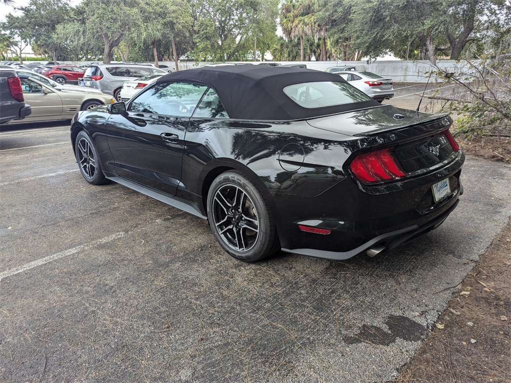 2023 Ford Mustang  5