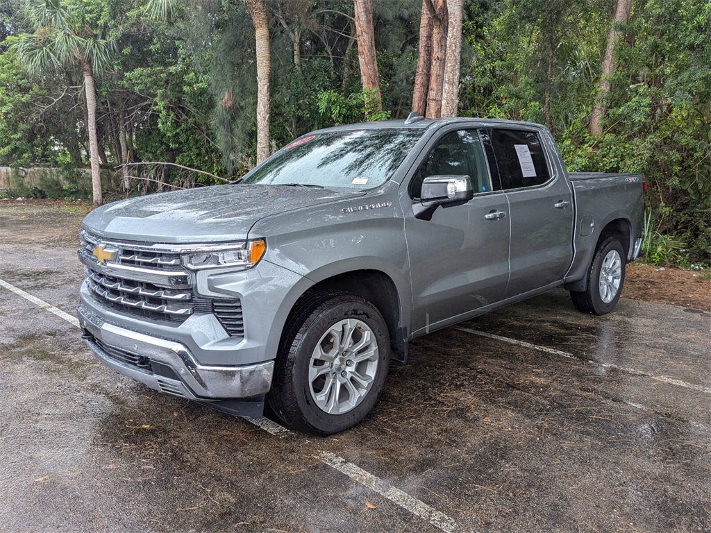 2023 Chevrolet Silverado 1500 LTZ 3