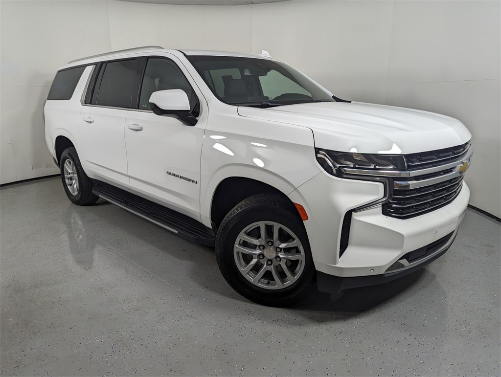 2023 Chevrolet Suburban LT 1