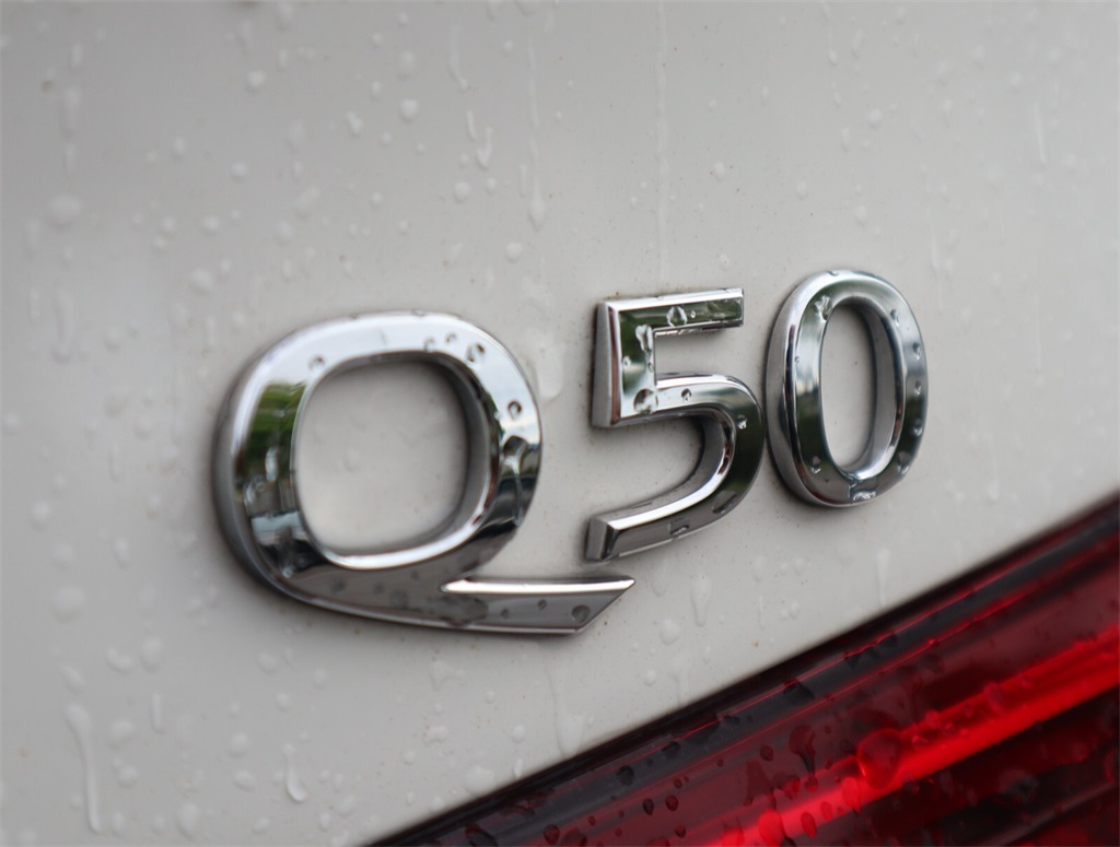 2021 INFINITI Q50 PURE 23