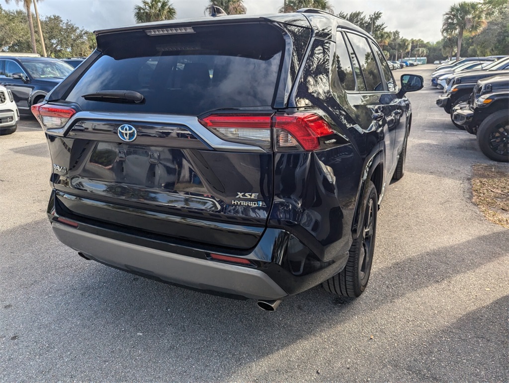 2020 Toyota RAV4 Hybrid XSE 20