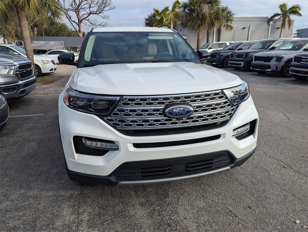 2022 Ford Explorer Limited 10