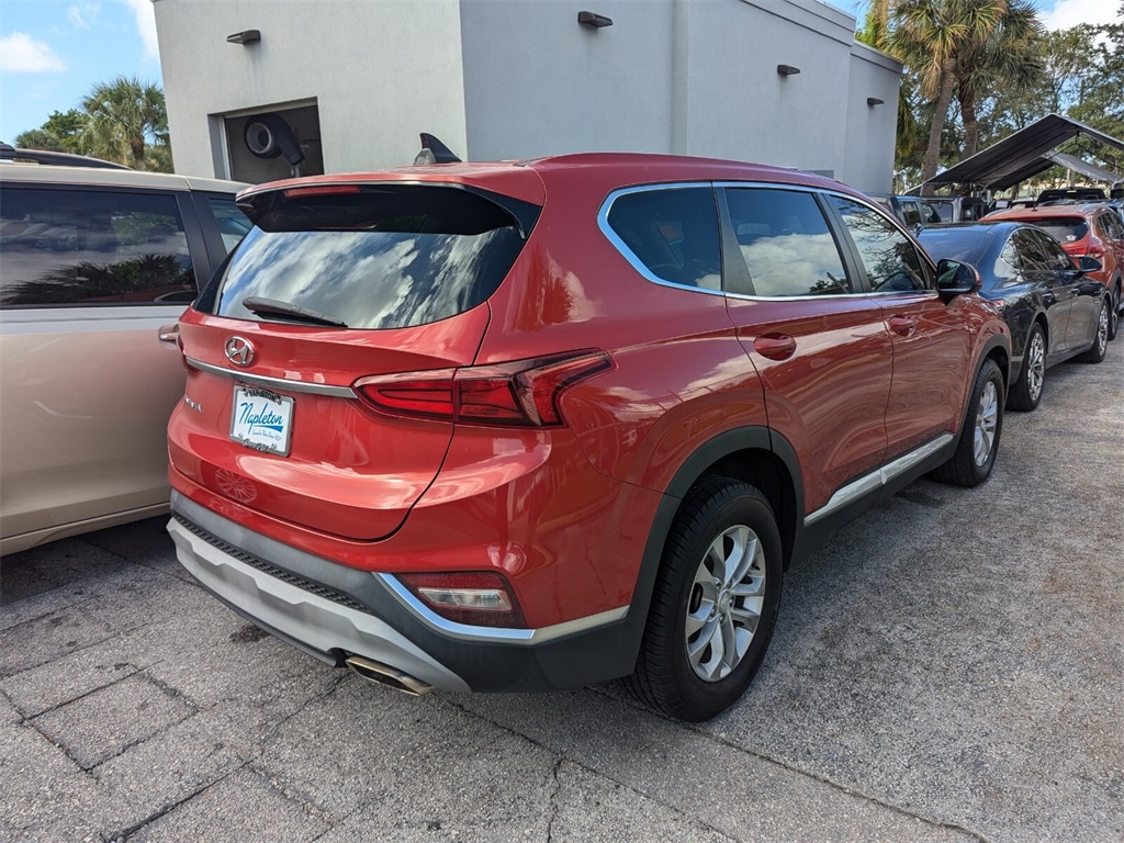 2019 Hyundai Santa Fe SE 2.4 11