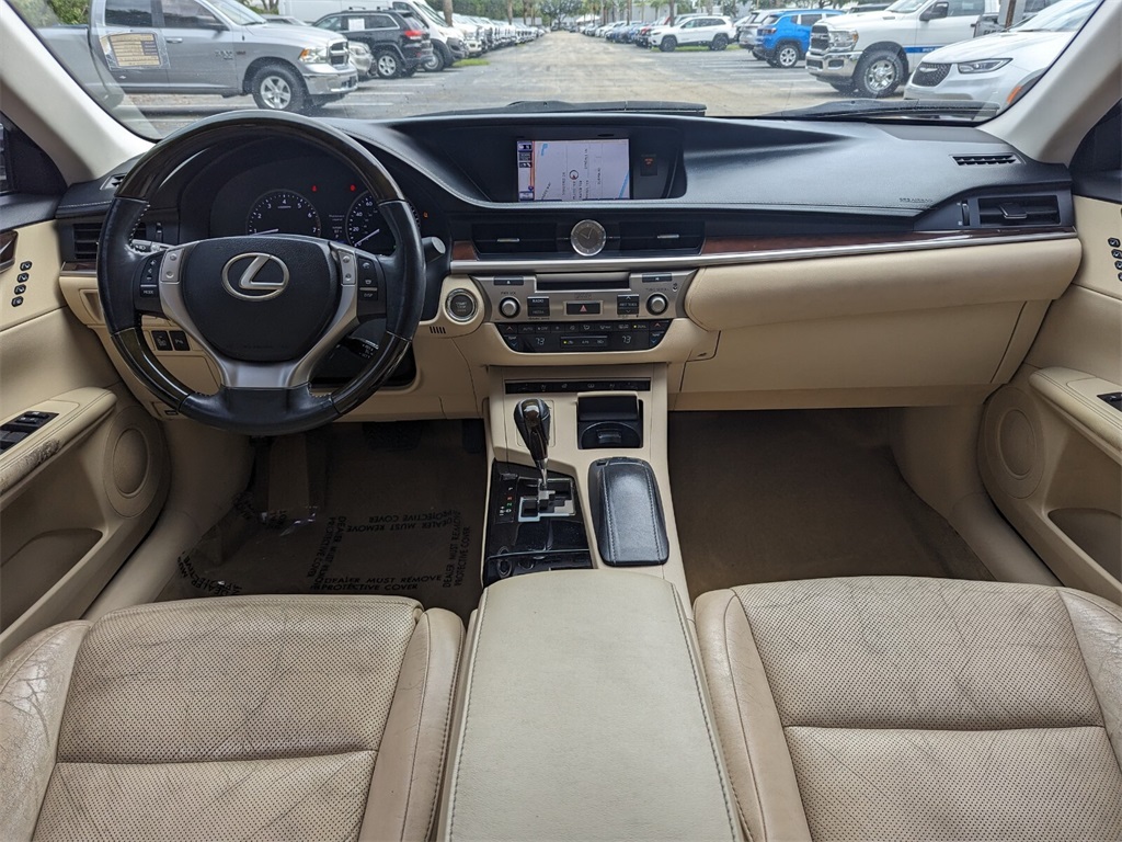 2014 Lexus ES 350 8