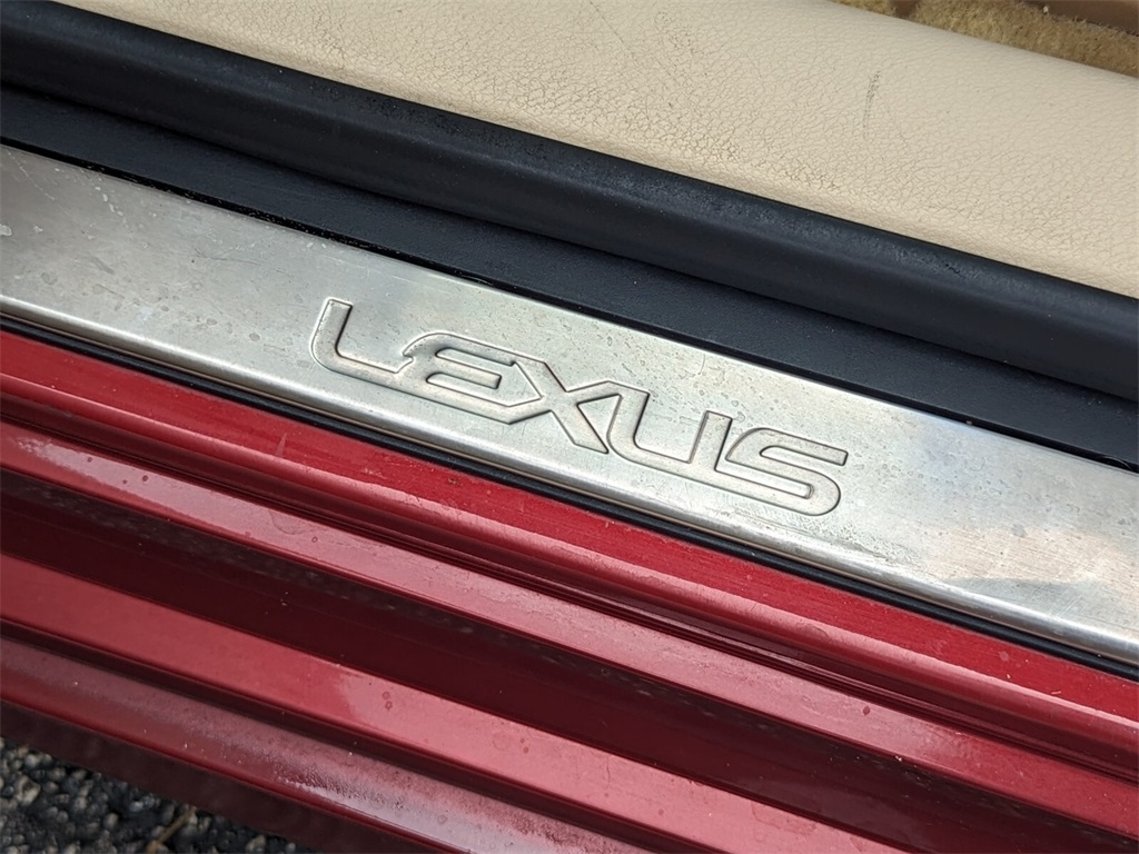 2014 Lexus ES 350 29