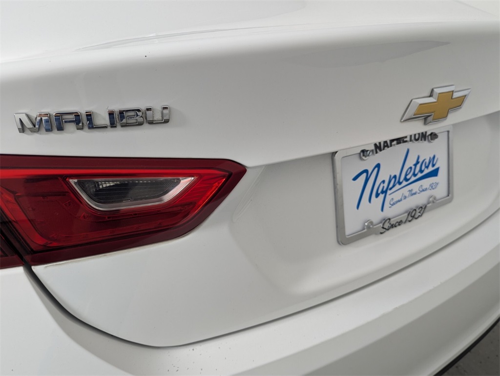 2018 Chevrolet Malibu LT 8