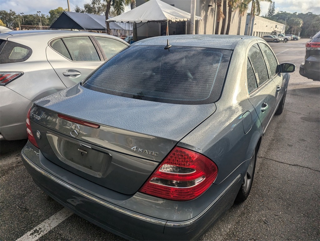 2006 Mercedes-Benz E-Class E 500 16