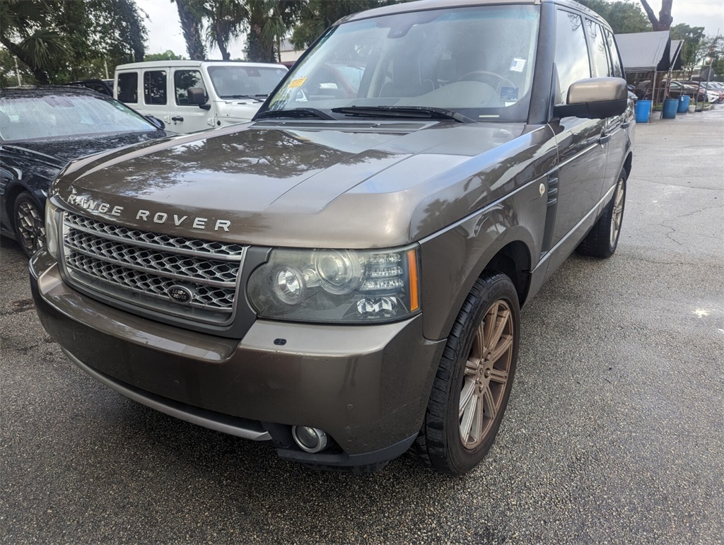 2010 Land Rover Range Rover Supercharged 1