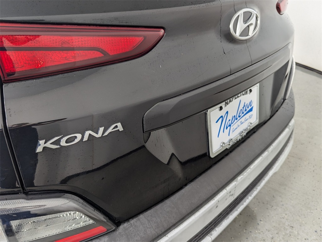 2022 Hyundai Kona SEL 8